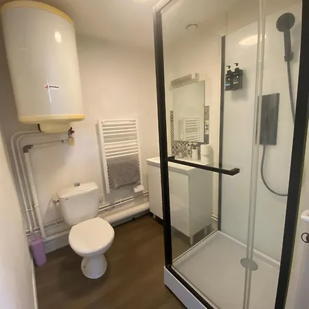 L'indigo, T2, 10 Min Centre Historique, Wifi, Netflix, Amazon Prime Apartman Poitiers