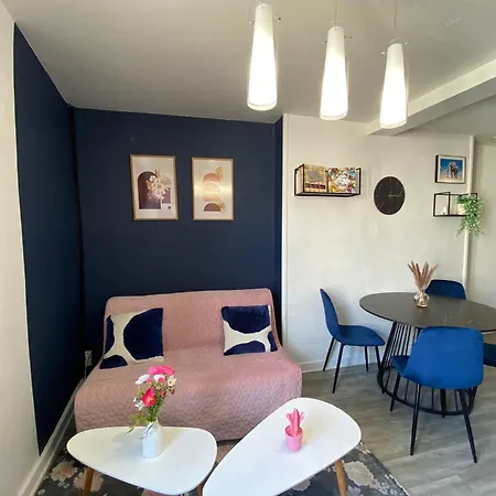 아파트 L'indigo, T2, 10 Min Centre Historique, Wifi, Netflix, Amazon Prime 푸아티에