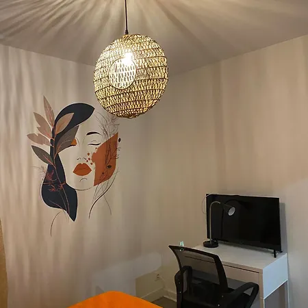 L'indigo, T2, 10 Min Centre Historique, Wifi, Netflix, Amazon Prime Apartman Poitiers